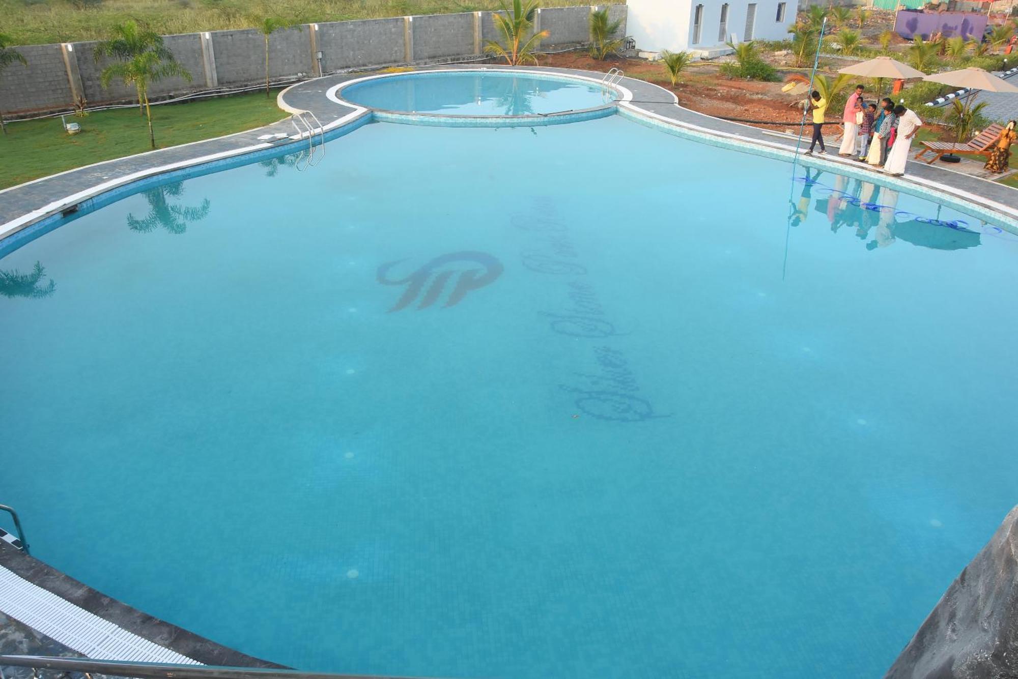 Silver Stone Park Resort, Kovilpatti מראה חיצוני תמונה